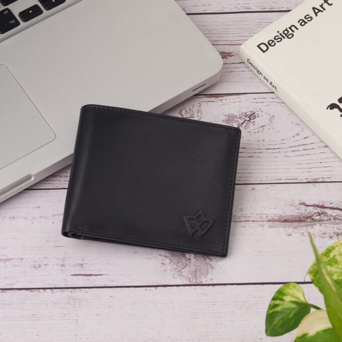 The Space Saver with Coin Pocket