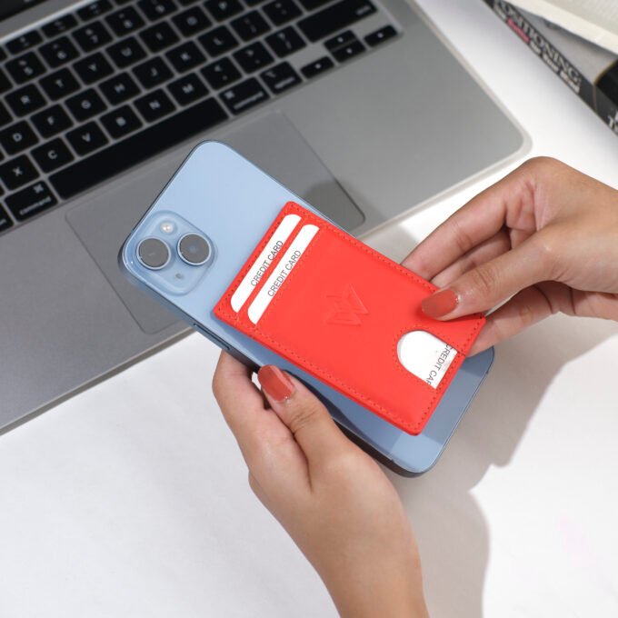 The Handy Magnetic Candy Apple Red