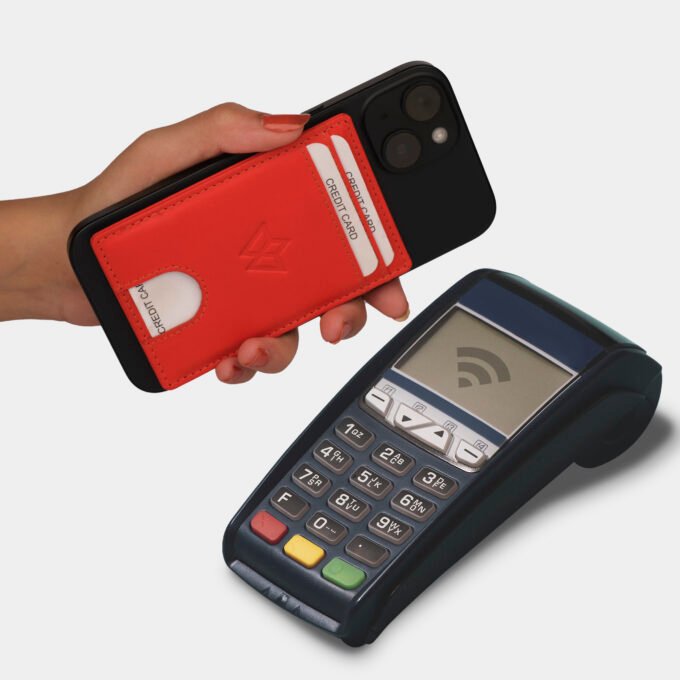 The Handy Magnetic Candy Apple Red