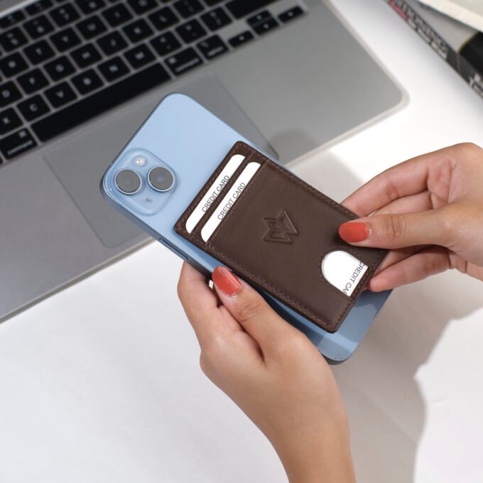The Handy Magnetic Dark Cocoa Brown