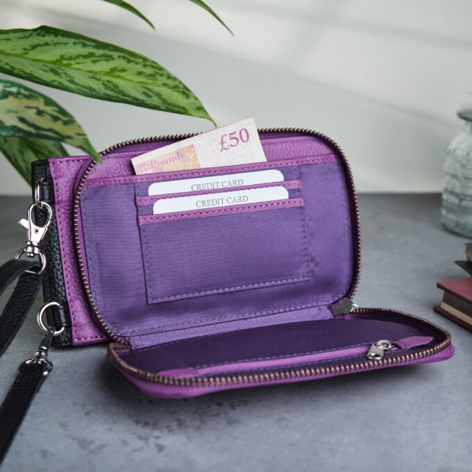 The Sidekick Plus Pruple Dalhia - Midnight Black